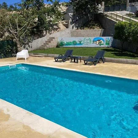 Casa Da Pedra Hébergement de vacances *