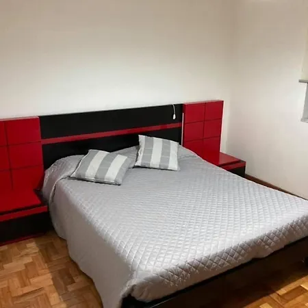 Casa Da Pedra *
