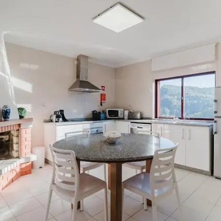 Casa Da Pedra Hébergement de vacances