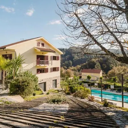 Casa Da Pedra *