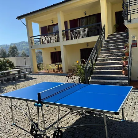 Casa Da Pedra بيت للعطل